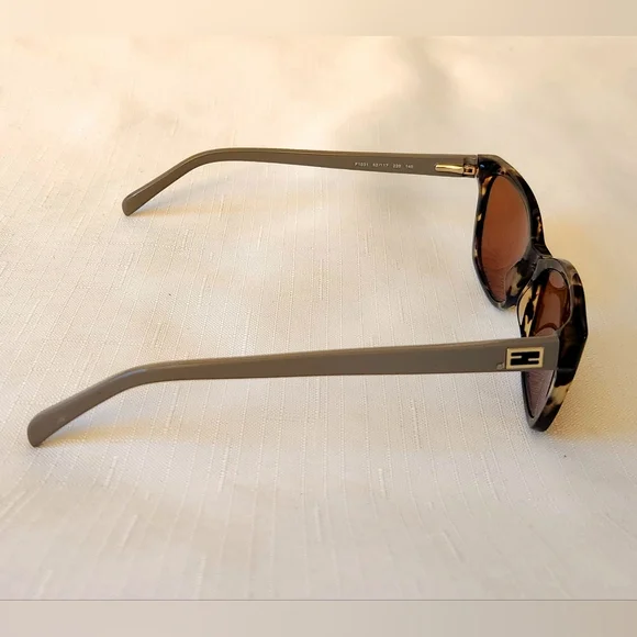 Fendi sunglasses F1031 220 Women Gray Tortoise Full Rim Cat  display picture 3
